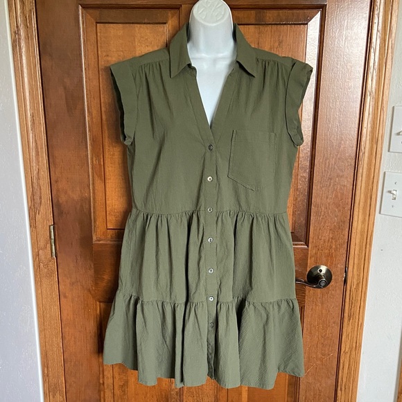 Veronica Beard Trisha Tiered Shirt Green Dress with liner Button Down Size Large - Picture 2 of 15